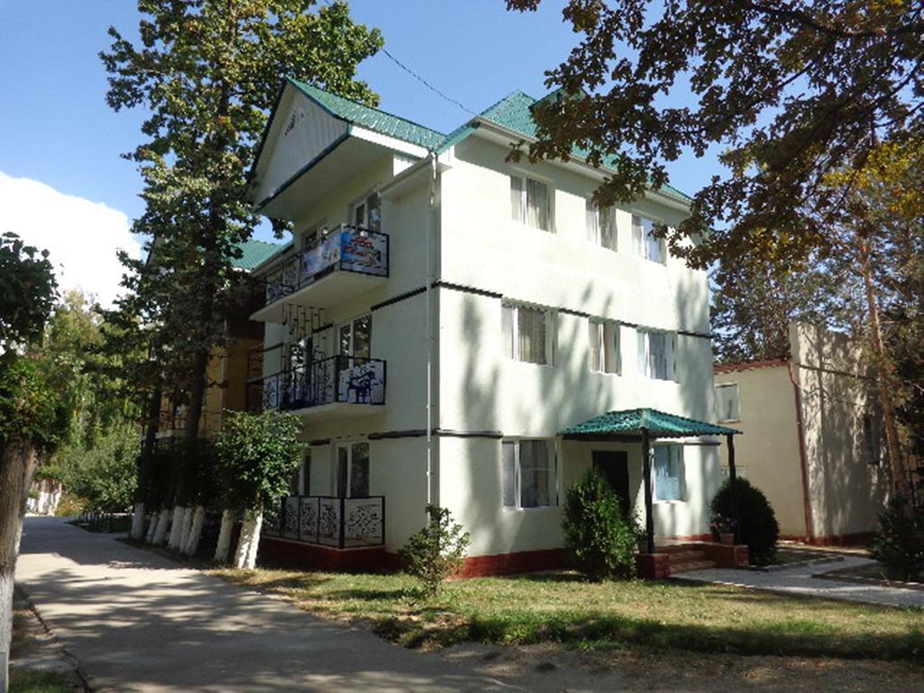 Chon-Sary-Oy Guest House At Do Altyn - Kum מראה חיצוני תמונה